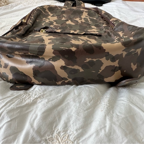 Clhei Mini Gaucho Camo Backpack Bag - Picture 6 of 6